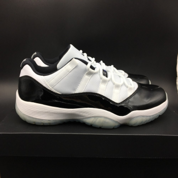 NIKE AIR JORDAN 11