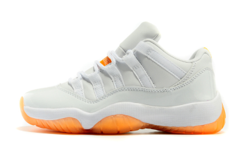 NIKE AIR JORDAN 11