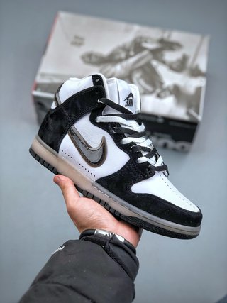 SLAM JAM X NIKE SB DUNK HIGH BLACK/WHITE