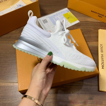 LOUIS VUITTON 2019 MEN WOMEN RUNNING SHOES WHITE