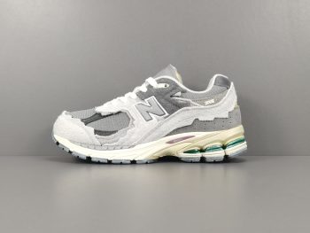 NEW BALANCE 2002R PROTECTION PACK RAIN CLOUD SNEAKERS
