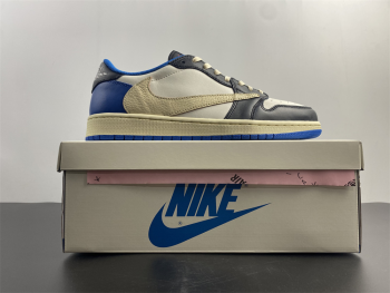 NIKE AIR JORDAN 1