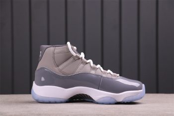NIKE AIR JORDAN 11