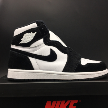 NIKE AIR JORDAN 1