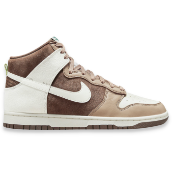 NIKE DUNK HIGH LIGHT CHOCOLATE SNEAKERS