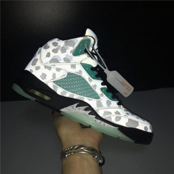 NIKE AIR JORDAN 5