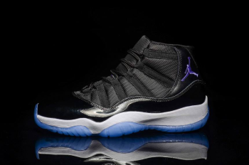 NIKE AIR JORDAN 11